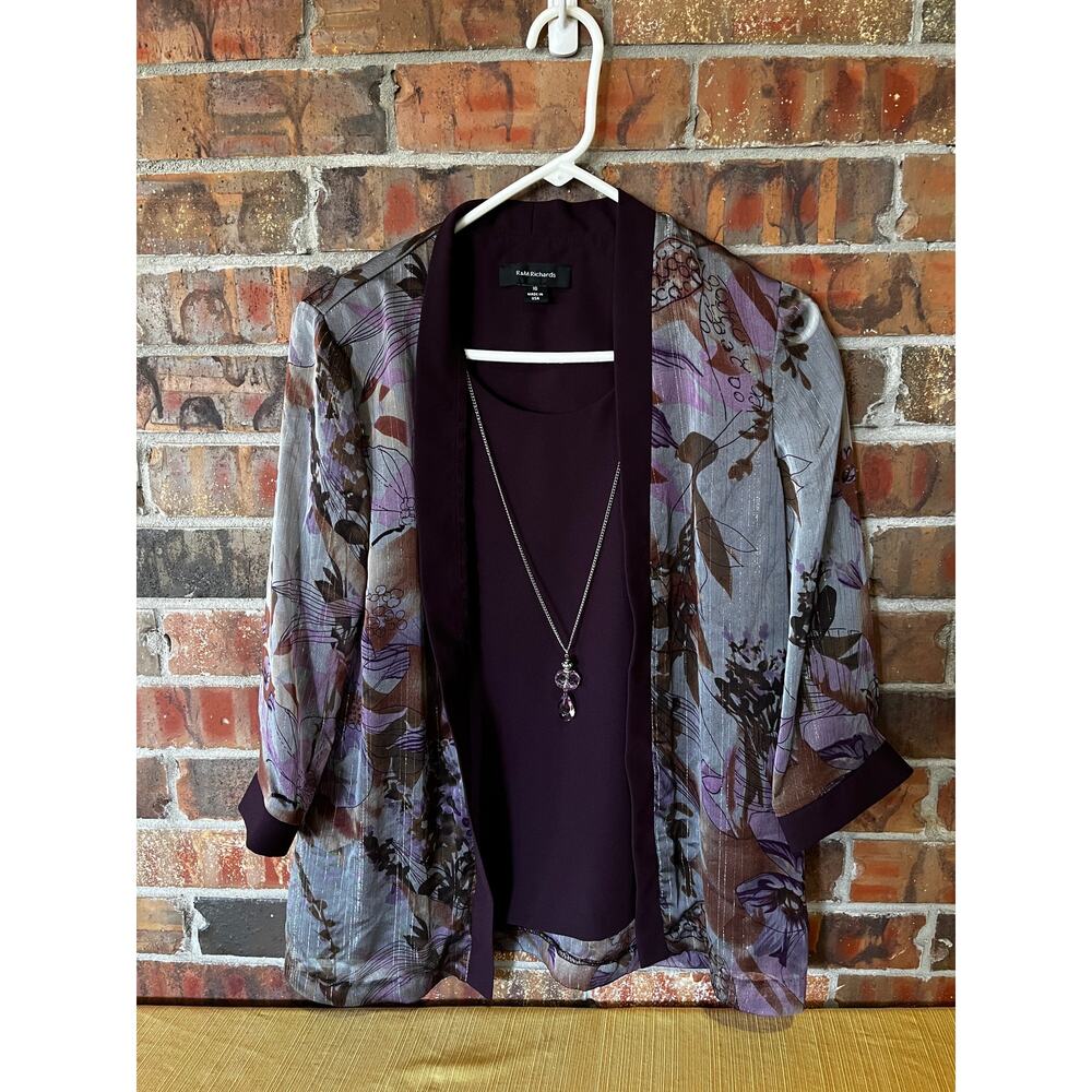 R&M Richard’s Purple Long Sleeve Top with Necklace Women’s Size:10